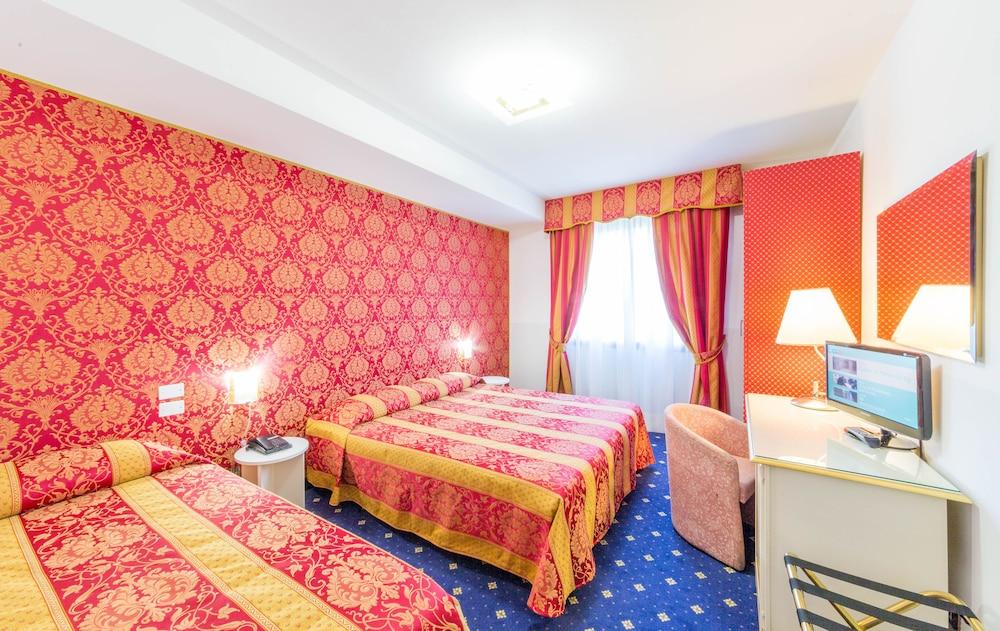 Hotel Floris Mogliano Veneto Exterior foto